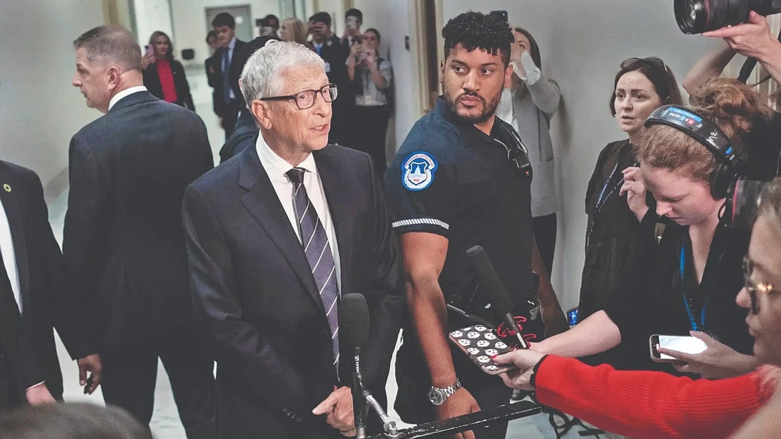 Source-provided image accompanying New York Times reports Bill Gates calls for mandatory AI risk controls and taxes