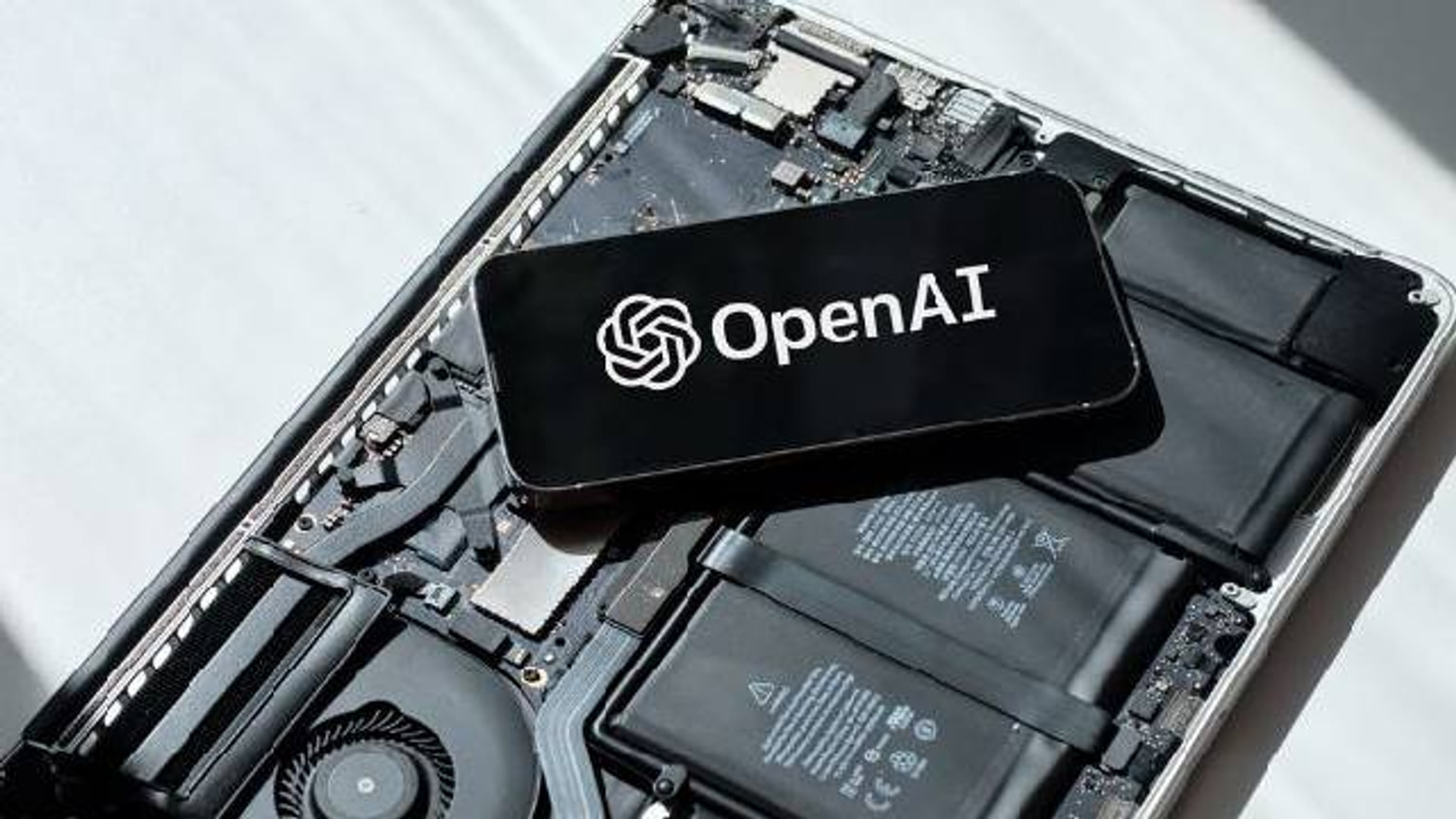 Anthropic, OpenAI, Google, and SpaceXAI face antitrust lawsuit over AI ...