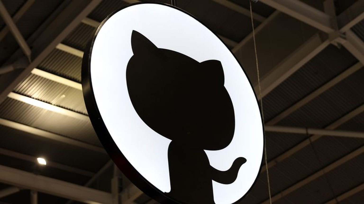 Former GitHub CEO Thomas Dohmke launches Entire, an agent-native Git ...